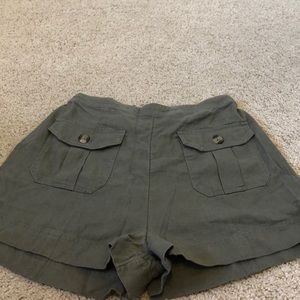American eagle olive green button front shorts